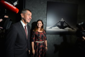 Andrej Babiš a stredočeská líderka ANO Jaroslava Pokorná Jermanová v štábe hnutia po voľbách.