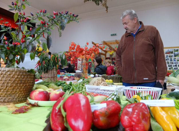 Aj tento rok sa zapojili desiatky záhradkárov. (zdroj: Iva Zigová)