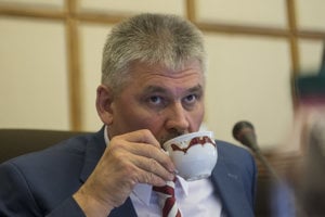 Minister práce Ján Richter (Smer).