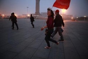 Odvážni Číňania si pripomenuli výročie na námestí v Pekingu.