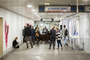 Znesú Topoľčany nahé tanečnice? Kauza odhalila problémy kultúry v malom meste