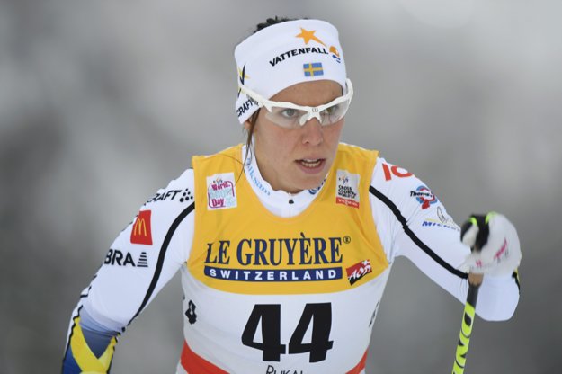 Charlotte Kallová je priebežnou líderkou Ruka Triple 2017.