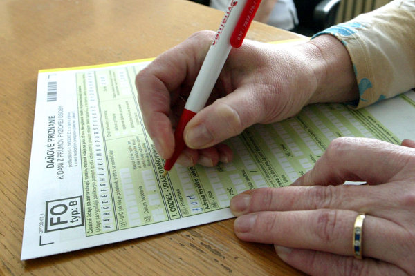 Na on-line komunikáciu o daniach si treba nechať rezervu