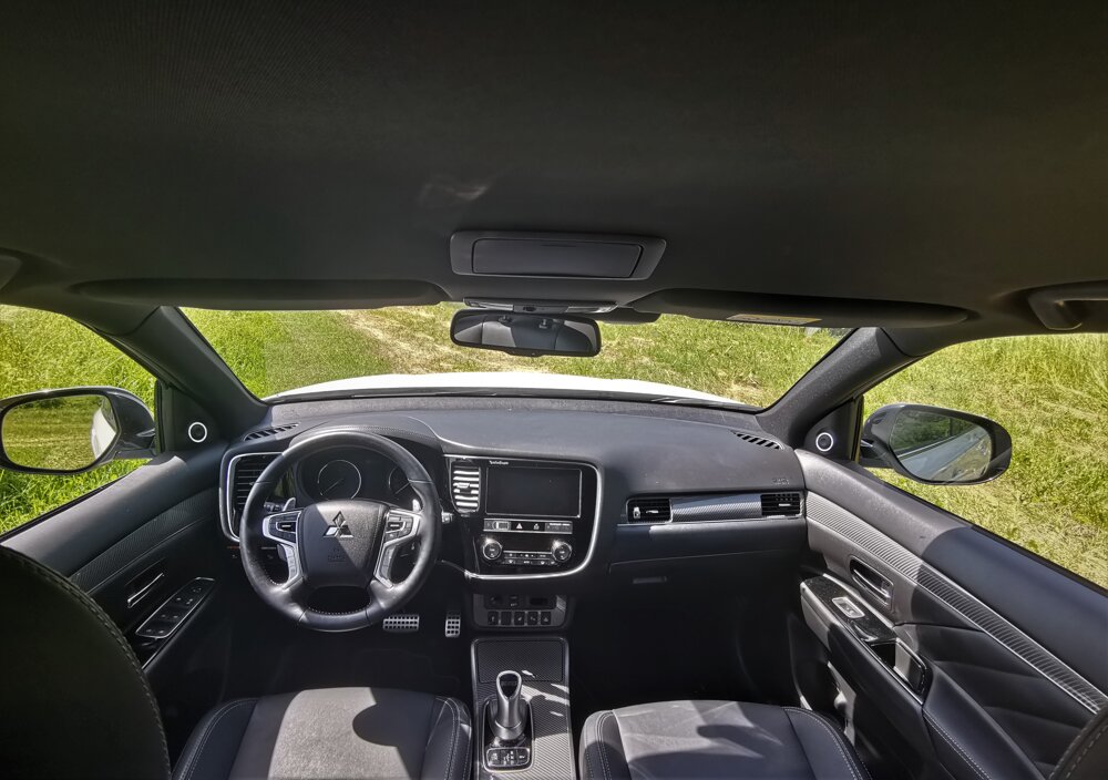 Mitsubishi Outlander PHEV 2019