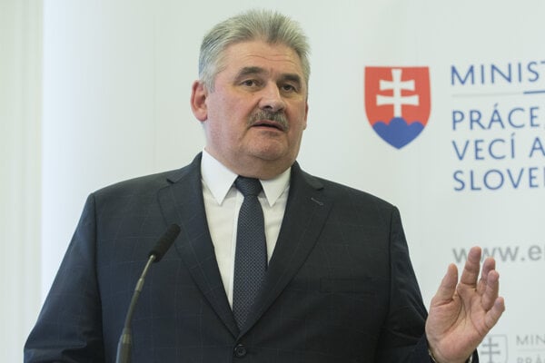 K hromadnému prepúšťaniu podľa Richtera výrazne nedochádza