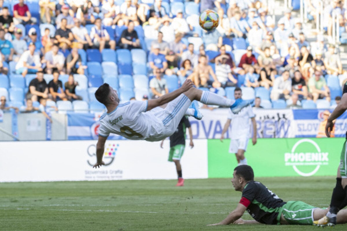 Slovan sa na veľký klub iba hrá 