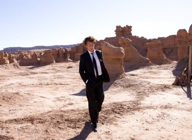 Sean Penn vo filme Strom života.