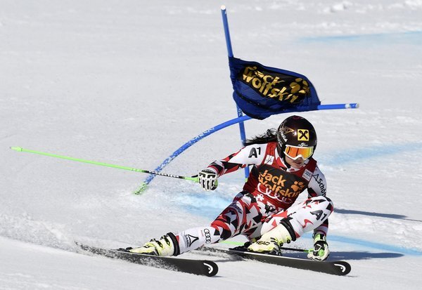 sweden_alpine_skiing_world_cup6195832329_r5676_res.jpg sweden_alpine_skiing_world_cup6195832329_r5676_res.jpg