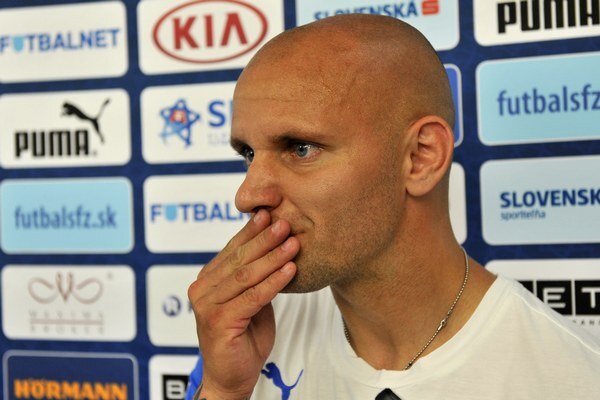 futbalisti_10_r6809-r313-st_ir3-_t600.jpg futbalisti_10_r6809-r313-st_ir3-_t600.jpg
