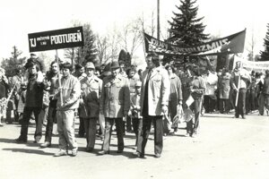 Rok 1983.