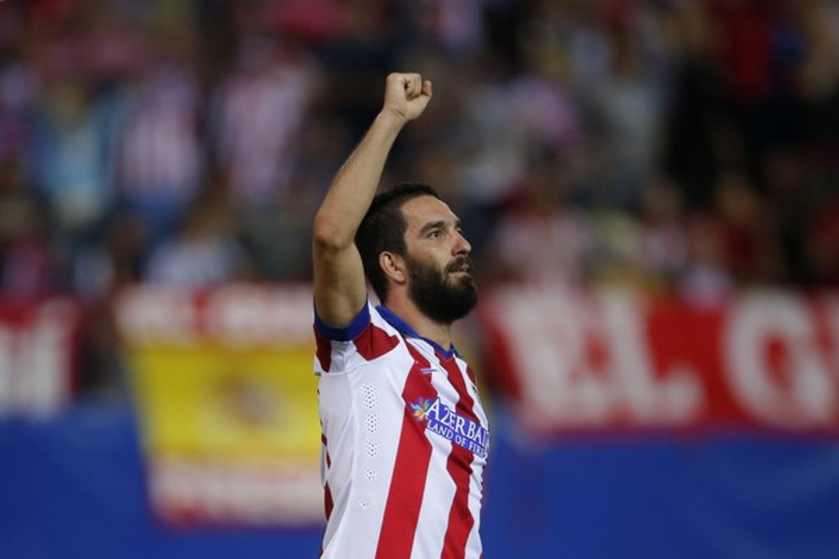 Arda Turan podpísal s FC Barcelona päťročnú zmluvu - Šport SME
