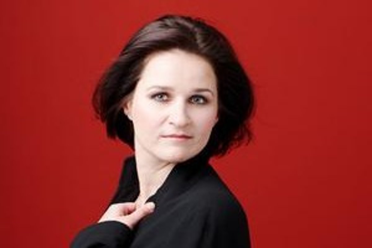 Medzinárodná Zoznamka akadémiaako napísať svoj profil pre dátumové údaje stránok