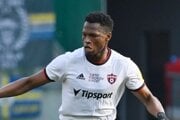 Abdulrahman Taiwo v drese FC Spartak Trnava.