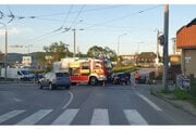 Jedna z mnohých nehôd na križovatke v žilinskej časti Závodie. 