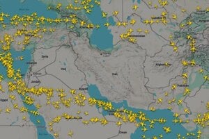 Aerolinky odkláňajú lietadlá.
