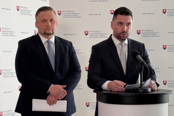 Minister Takáč a šéf PPA Čepko.
