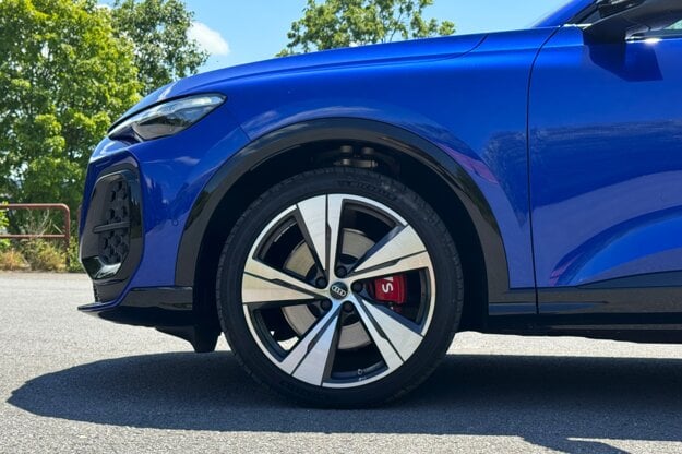 Audi SQ5 (zdroj: Filip Režný)