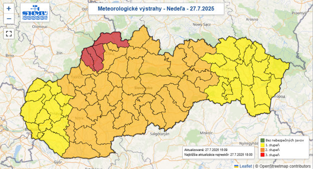 Pre celý Banskobystrický kraj vydali zo Slovenského hydrometeorologického ústavu výstrahu 2. stupňa pred lejakmi. (zdroj: shmu.sk)