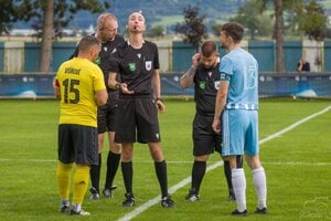 Prestávka skončila, futbalové súťaže sa postupne rozbiehajú.