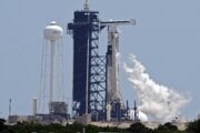 Raketa Falcon9 na Myse Canaveral.
