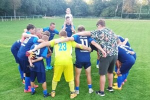 V Žitavciach mali hody, ale z bodov sa tešili hráči Ladíc. 