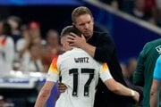 Tréner Julian Nagelsmann a Florian Wirtz.