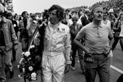Rakúsky pilot formuly 1 Jochen Rindt počas pôsobenia v tíme Lotus v roku 1970.  