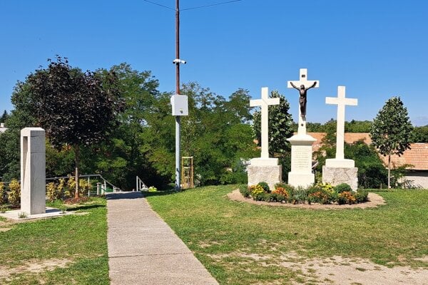 Krížová cesta v Mužli.