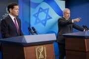 Americký minister zahraničných vecí Marco Rubio s izraelským premiérom Benjaminom Netanjahuom.