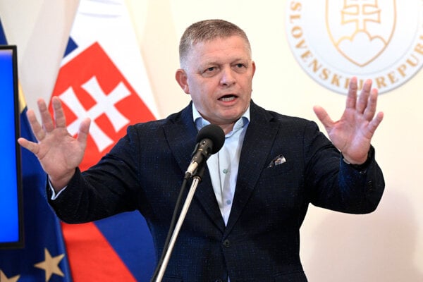 Premiér Robert Fico