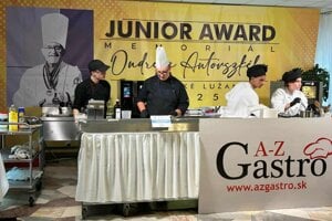 Kuchárska súťaž Junior Award - Memoriál Ondreja Antovszkého v Tekovských Lužanoch.