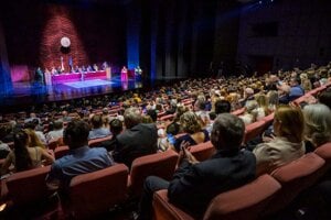 Ficov prejav pri univerzitnej slávnosti má dohru. Časť akademickej obce píše rektorovi