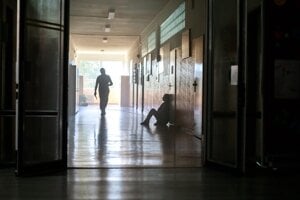 Taktické cvičenie na gymnáziu v Šamoríne.