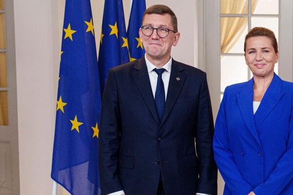 Estónsky premiér Kristen Michail a dánska premiéra Mette Frederiksenová.
