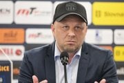 Na snímke športový riaditeľ klubu Marek Sapara počas tlačovej konferencie FC Košice pred štartom nového ročníka Niké ligy v Košiciach 22. júla 2025. FOTO TASR – František Iván

- Slovensko
- SR
- SK
