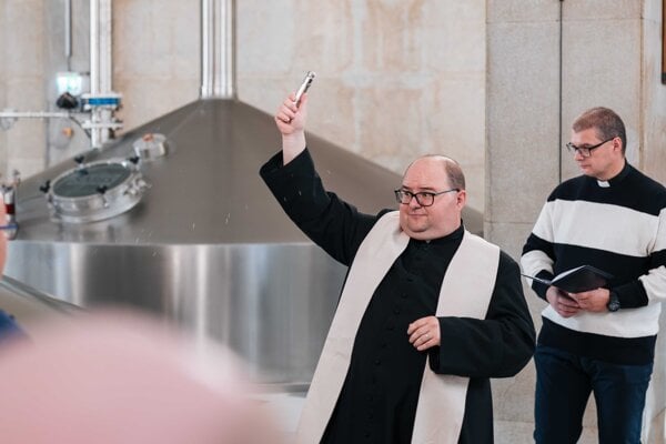 Jozef Pekár, farár rímskokatolíckej farnosti sv. Jakuba vo Veľkom Šariši.