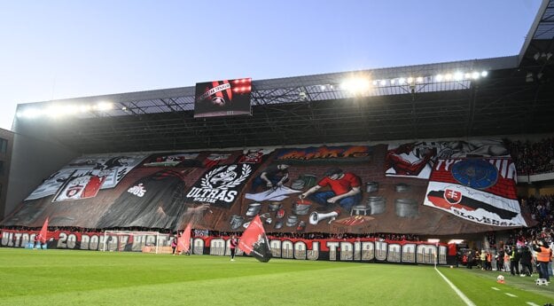 Pôsobivé choreo Spartaka Trnava. (zdroj: TASR)