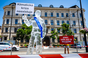 Greenpeace vyzýva ministra Tomáša Tarabu, aby v súlade so zmyslom existencie ministerstva životného prostredia začal riešiť klimatickú krízu.
