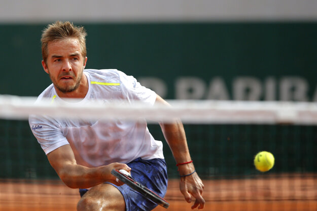 Andrej Martin sa na Roland Garros dostal z kvalifikácie až do tretieho kola.
