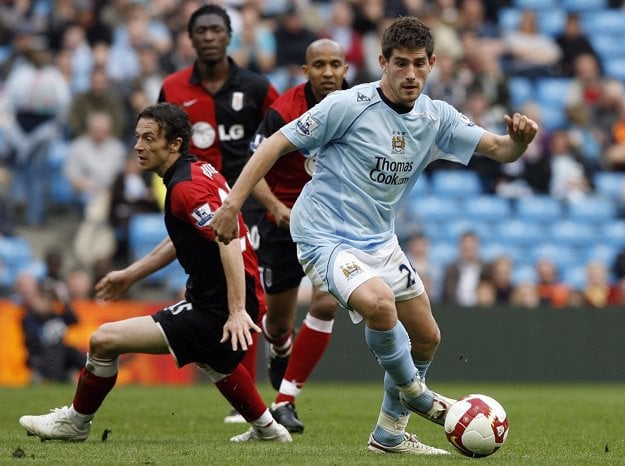 Ched Evans (vpravo) je odchovancom Manchestru City.