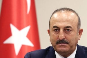 Turecký minister zahraničných vecí Mevlüt Čavušoglu.