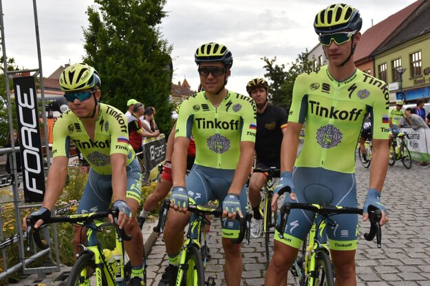 Okrem Petra Sagana by mali ísť na MS aj ďalší traja jazdci Tinkoffu - zľava Juraj Sagan, Michael Kolář a Erik Baška.