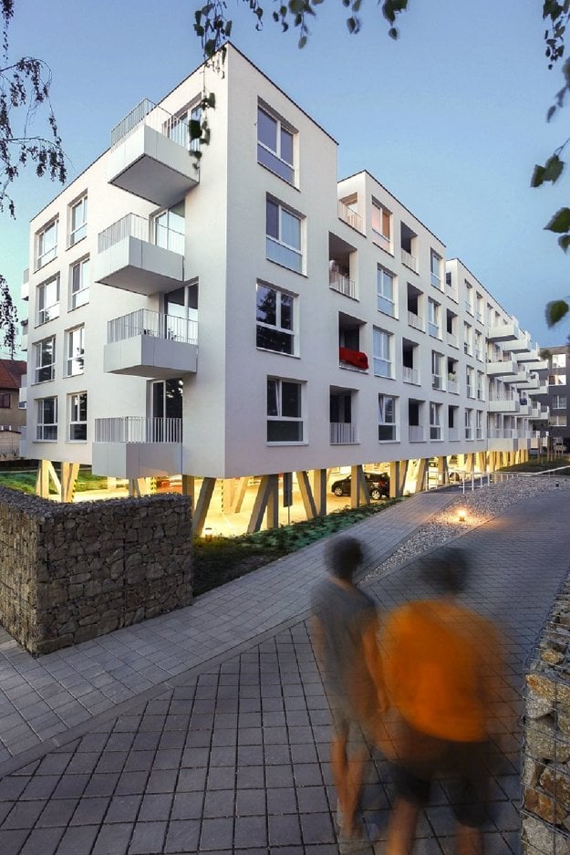 Bytové domy Avana Stupava. Aarchitekti.sk / Martin Rezník, Matúš Polák, Juraj Makový, spolupráca: Silvia Kračúnová (zdroj: FOTO - TOMÁŠ MANINA)