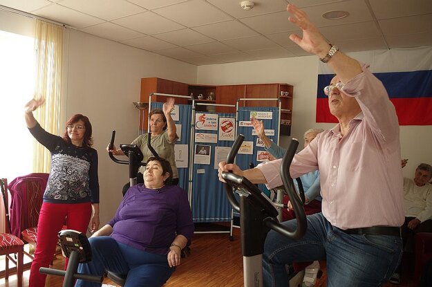 Pozdrav pre kamarátov, ktorí bicyklujú za hranicami v Čechách. Navzájom sa motivujú.