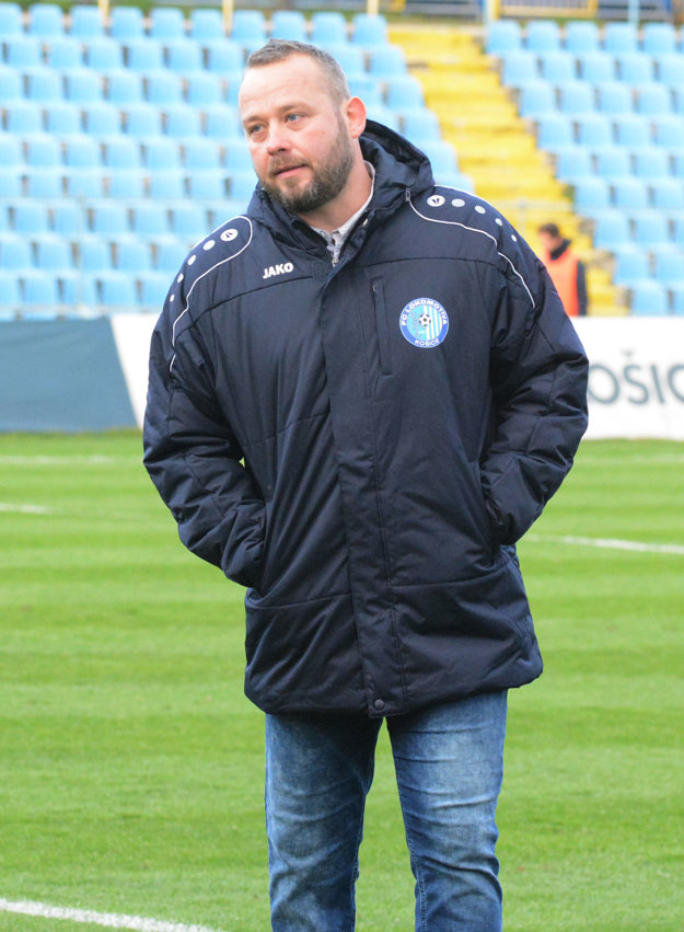 Albert Rusnák.
