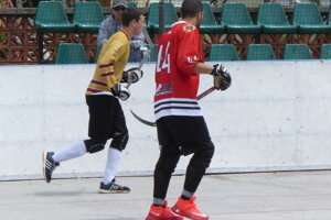 Skalická hokejbalová liga, semifinále Indiáni - Legendy