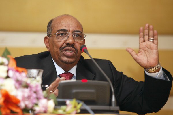 Umar Bašír.