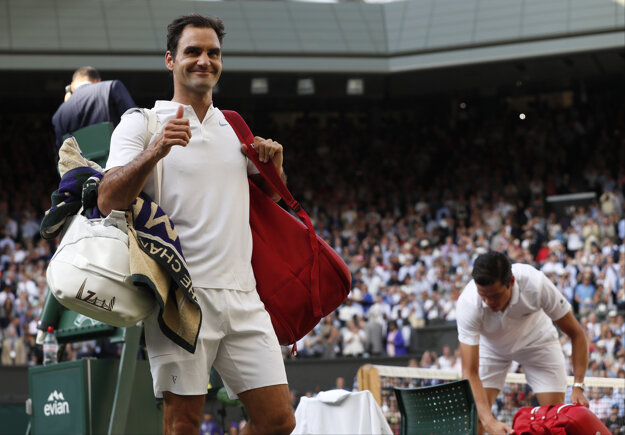 Radosť Rogera Federera po postupe do semifinále.