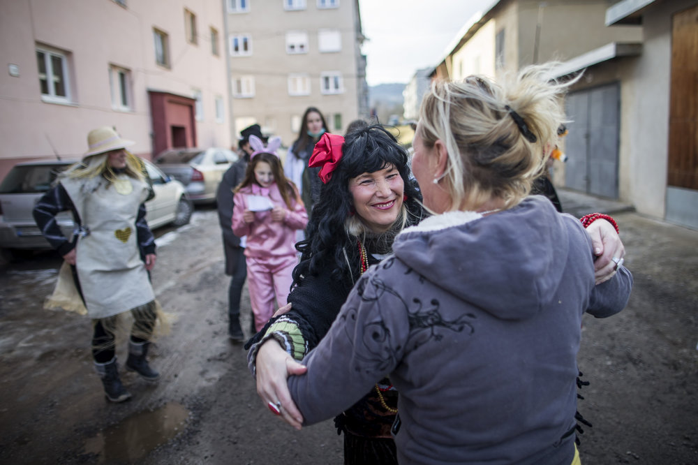 Fašiangová veselica v Banskej Belej.