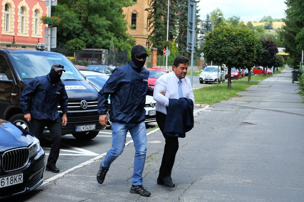 Kočner a Rusko do väzby nepôjdu, rozhodol súd